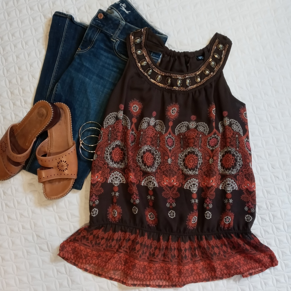 Apt. 9 SLeeveless Top